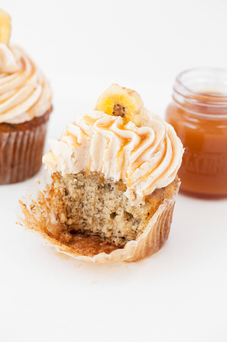 Learn to Bake Banana Cupcakes with Caramel Frosting
