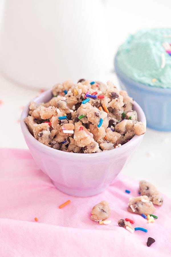 Do It Yourself (DIY) Cookie Dough Cake
