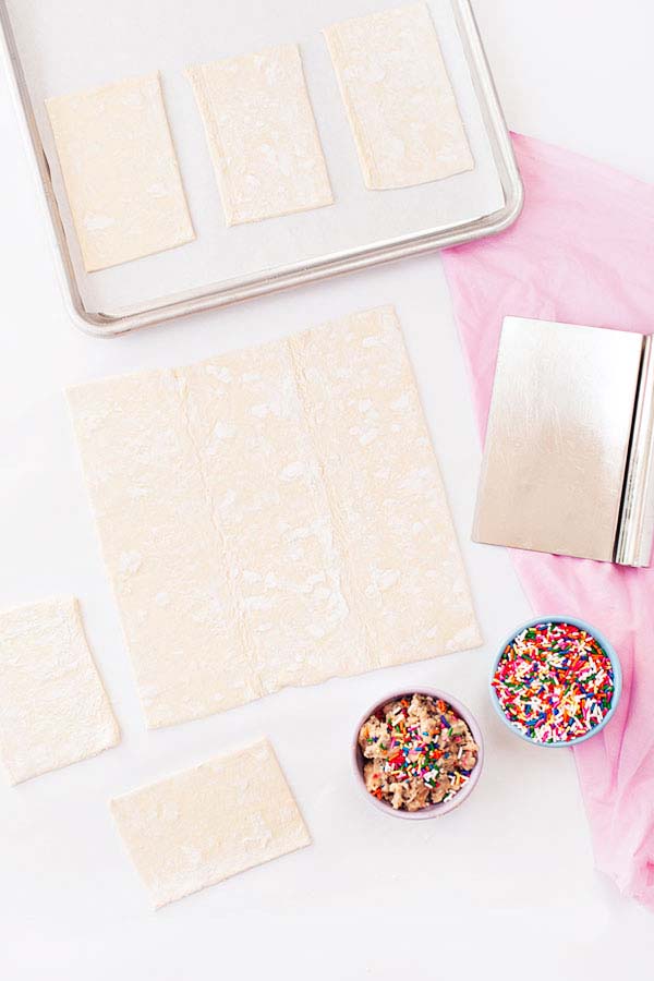 Fun Dessert Ideas Using Pop Tarts