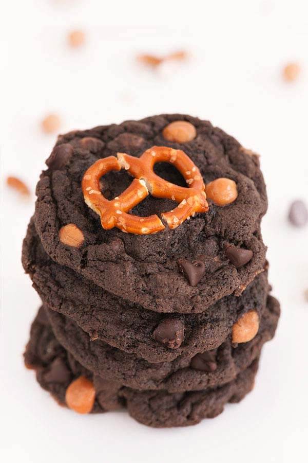 How to Bake Cookies with Pretzels Inside