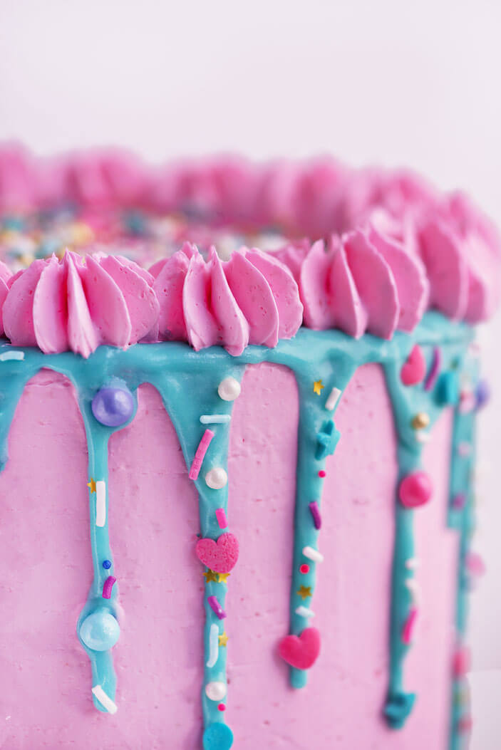 Strawberry Confetti Cake | Sprinkles For Breakfast